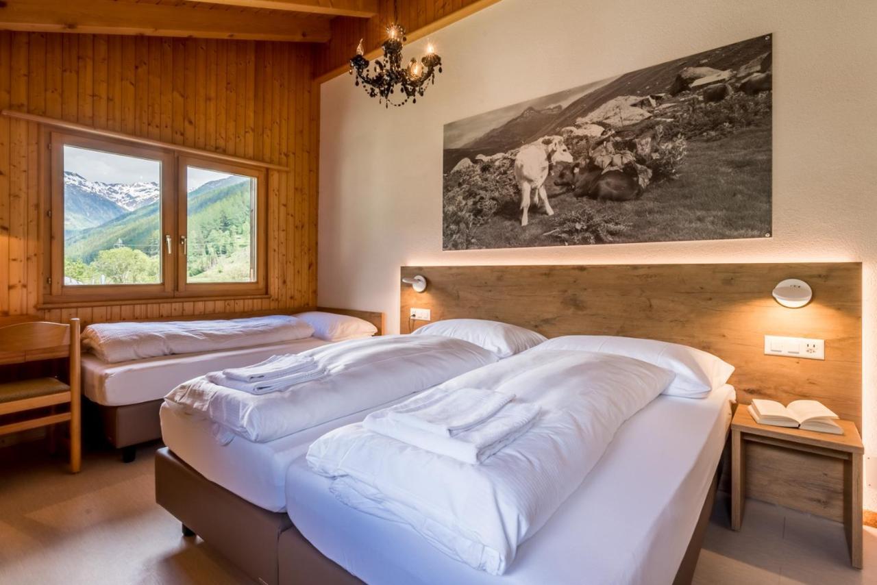 Hotel Walser Ulrichen Zewnętrze zdjęcie